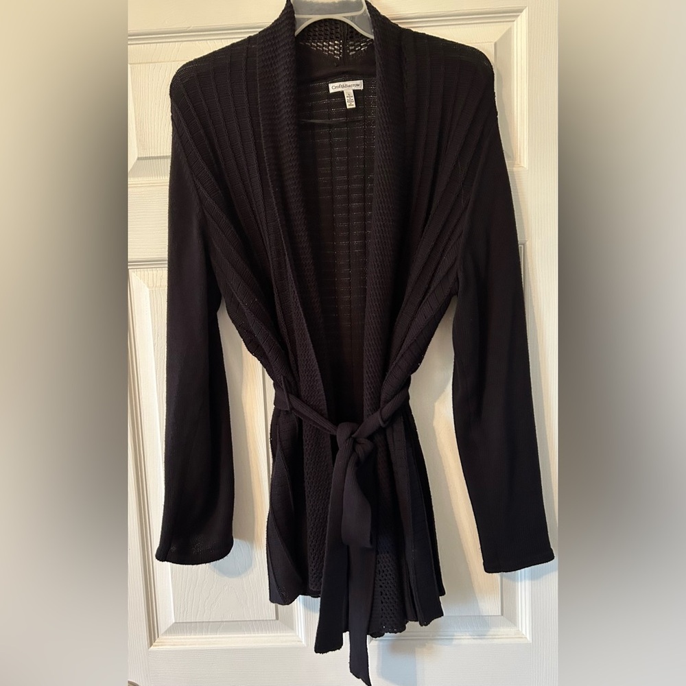 Knitted cardigan sweater